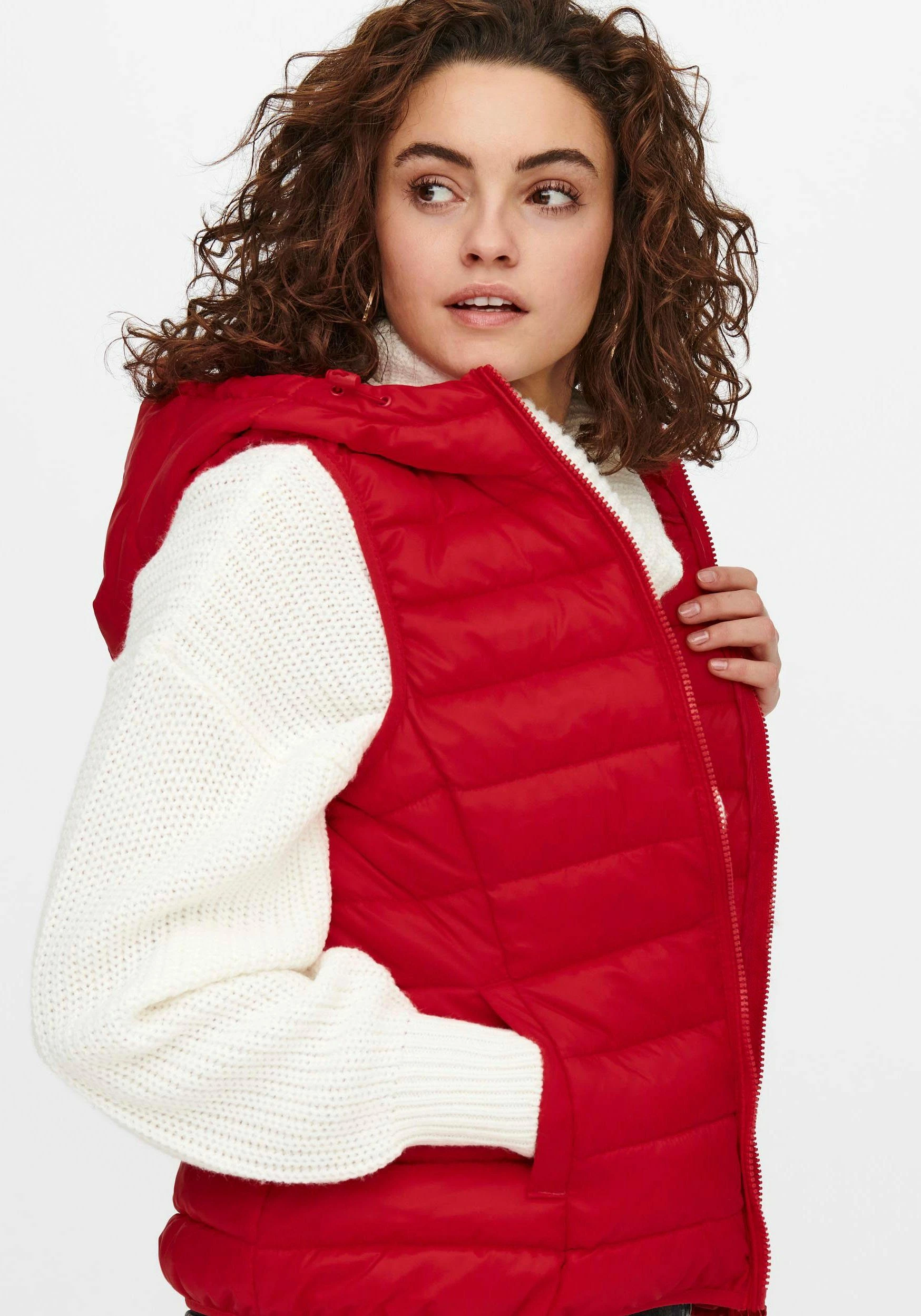Only Steppweste »ONLNEWTAHOE HOOD WAISTCOAT OTW NOOS« 6 Only Steppweste »ONLNEWTAHOE HOOD WAISTCOAT OTW NOOS« – Bild 4