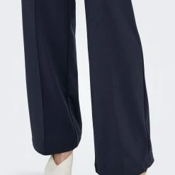 Only Stoffhose »Hose Mit Weitem Beinschnitt« -ONLY SHOP 17d91f22 b71f 5905 8ab4 88ed29b286a2