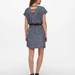 Only Sommerkleid »Marianna Myrina« (1-tlg) 9 Only Sommerkleid »Marianna Myrina« (1-tlg) -ONLY SHOP 262a0c1d 0d63 54b5 b81c 4790f50afef1 scaled