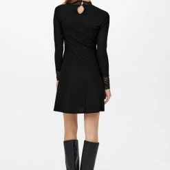 Only Spitzenkleid »ONLNELLA L/S LACE MIX DRESS« 10 Only Spitzenkleid »ONLNELLA L/S LACE MIX DRESS« -ONLY SHOP 48eb3e6b 525d 5c70 a59c 9522fa2b0e17