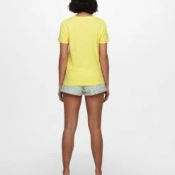 ONLY T-Shirt Halbarm ONLSMILEY LIFE REG S/S TOP BOX JRS, Sunshine/FOLLOW 11 ONLY T-Shirt Halbarm ONLSMILEY LIFE REG S/S TOP BOX JRS, Sunshine/FOLLOW -ONLY SHOP 9bde47a0 a125 76b6 8014 aa66a44cacb8 600x600