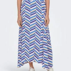 ONLY Rock ONLSTELLA LIFE MIDI SKIRT PTM, Bluing/Sea Zig Zag 11 ONLY Rock ONLSTELLA LIFE MIDI SKIRT PTM, Bluing/Sea Zig Zag -ONLY SHOP b82ad861 9336 4886 a814 792c64d4e02f 600x600