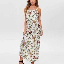 Only Sommerkleid »Winner« (1-tlg) 13 Only Sommerkleid »Winner« (1-tlg) -ONLY SHOP be1f9fca 337a 5354 aba9 4b743ab72cd1 scaled