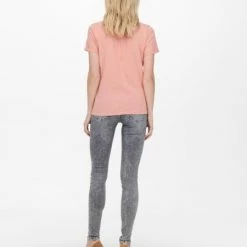 ONLY T-Shirt Halbarm ONLKITA S/S LOGO TOP NOOS, Straw/SILVER GLITTER HEART -ONLY SHOP c9efaddf 5042 0990 9714 4d110c3a0da8 600x600