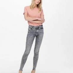 ONLY T-Shirt Halbarm ONLKITA S/S LOGO TOP NOOS, Straw/SILVER GLITTER HEART -ONLY SHOP c9efaddf 5042 0990 9714 4d113498edaa 600x600