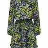 ONLY Kleid ONLALORA L/S SMOCK DRESS PTM, Black/Town Flower 1 ONLY Kleid ONLALORA L/S SMOCK DRESS PTM, Black/Town Flower -ONLY SHOP ce962964 584a 9daa 9b14 c2e564ef0ca7 600x600