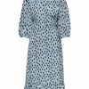 ONLY Kleid ONLOLIVIA 3/4 WRAP MIDI DRESS WVN, Blue Fog/UNEVEN DOT -ONLY SHOP e6f3599d 17b5 41ae 9514 06184009ae0f 600x600