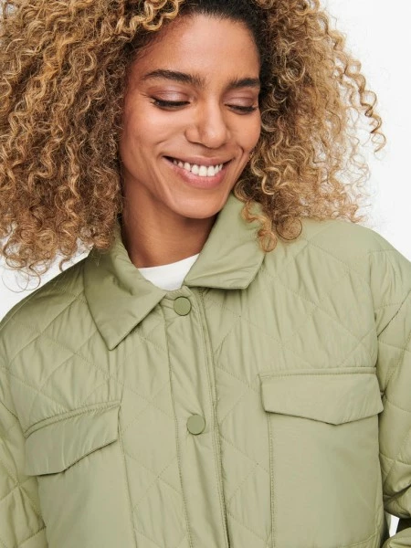 ONLY Jacke ONLNEWTANZIA LONG QUILT SHACKET CC, Slate Green 6 ONLY Jacke ONLNEWTANZIA LONG QUILT SHACKET CC, Slate Green – Bild 4