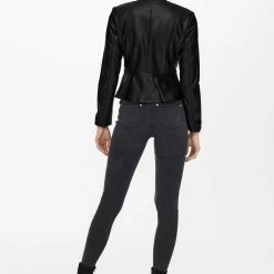 Only Lederimitatjacke »ONLSARAMY FAUX LEATHER JACKET CC OTW« 11 Only Lederimitatjacke »ONLSARAMY FAUX LEATHER JACKET CC OTW« -ONLY SHOP f19f994c ba70 5e09 b857 cf62d89b31da